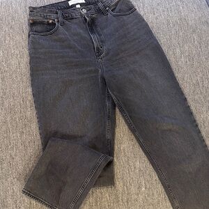 Abercrombie the 90s Straight Ultra High Rise Curve Love sz 29 Black Wash
